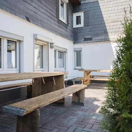 Welcome In - Groepsaccommodatie Met Terras En Berging-2